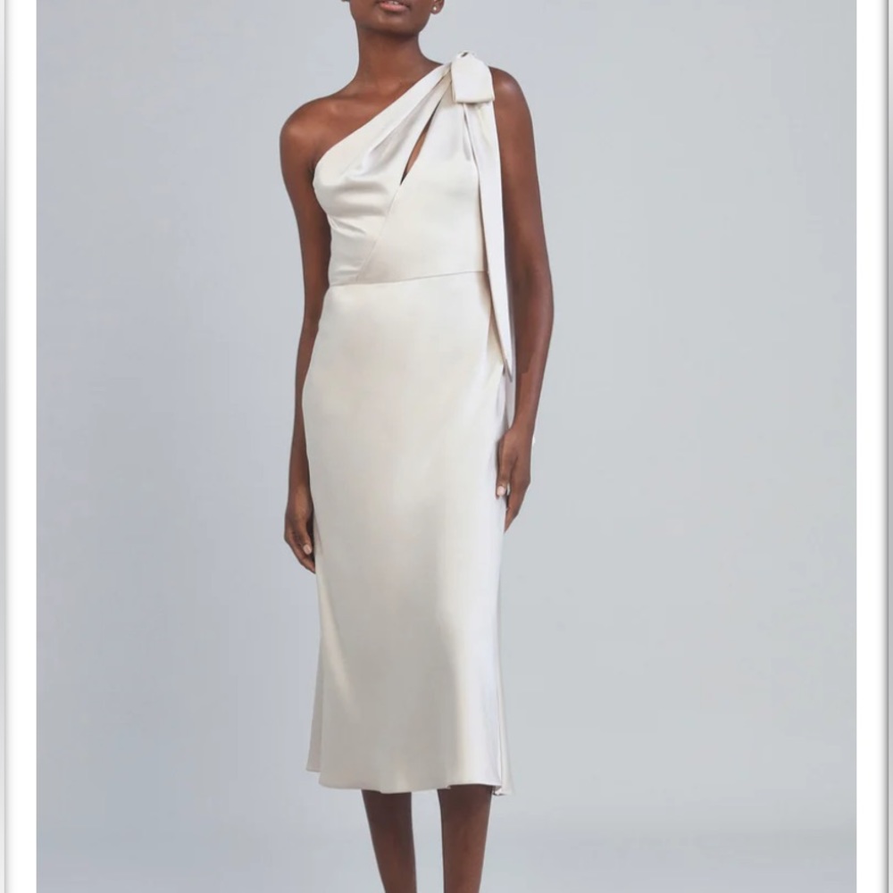 Amsale Bridal One-Shoulder Bow Dress White
